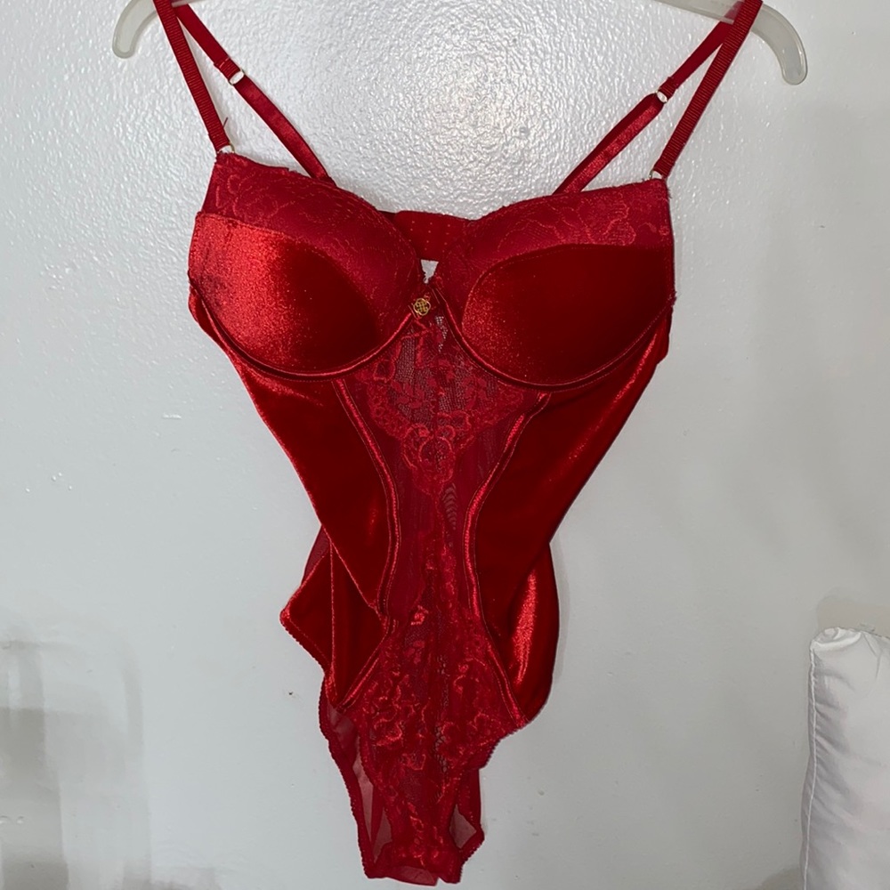 Red back mesh lingerie